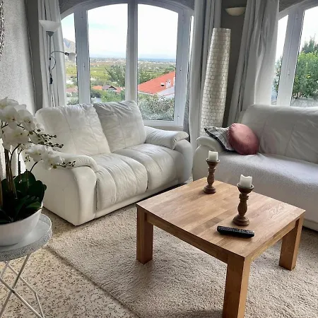 Casa Horizon Bleu Villa *